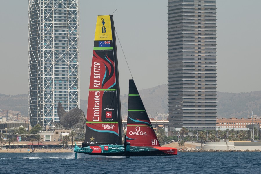 Luna Rossa back in Cagliari – Barcelona sparkling