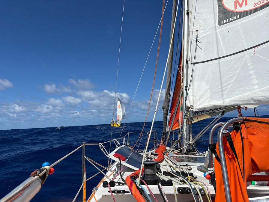 No more Hydrovane! Ertan Beskardes faces 1,000 miles to Durban after a single screw dropped, disables his critical self-steering gear. Credit: Ertan Beskardes / MGR2025