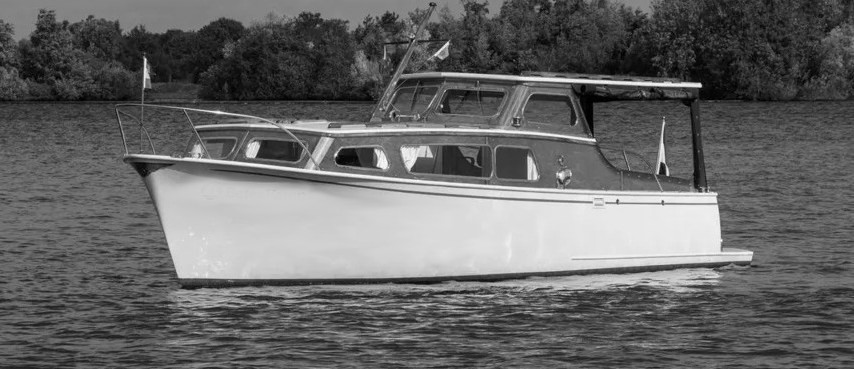 Pi&ugrave; scafo, meno motore: ripensare la nautica tra costi, consumo e libert&agrave;