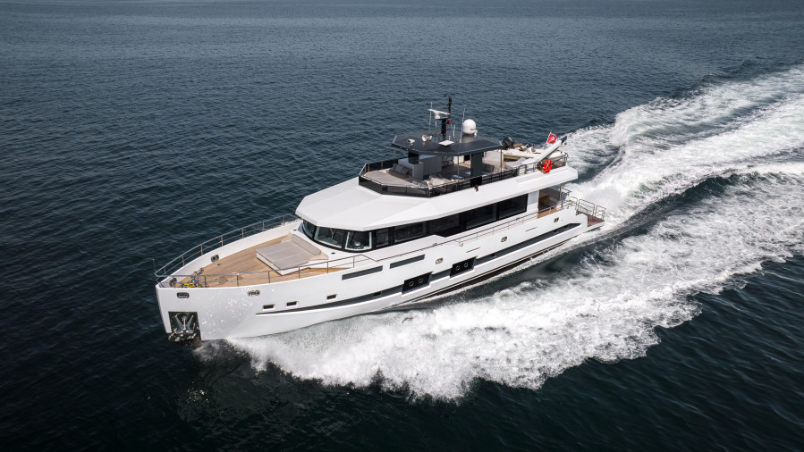 SES Yachts announces the hand over of the 26 m Motor Yacht Dark Sky