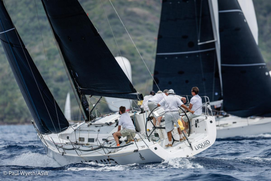 Richard Matthews’ Oystercatcher has Y2K members as part of the crew © Paul Wyeth/pwpictures.com