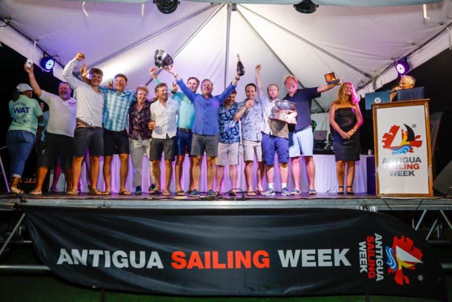 Team El Ocaso accept the Lord Nelson Trophy at the final prizegiving © Paul Wyeth/pwpictures.com