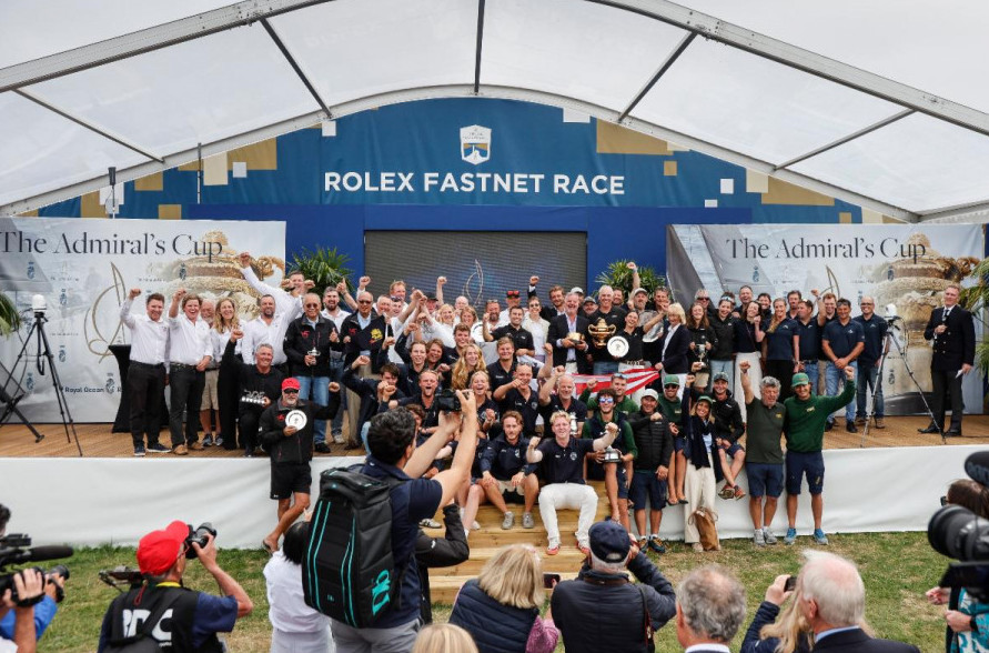 Admiral's Cup teams celebrate their achievement at the final prizegiving © Paul Wyeth/RORC