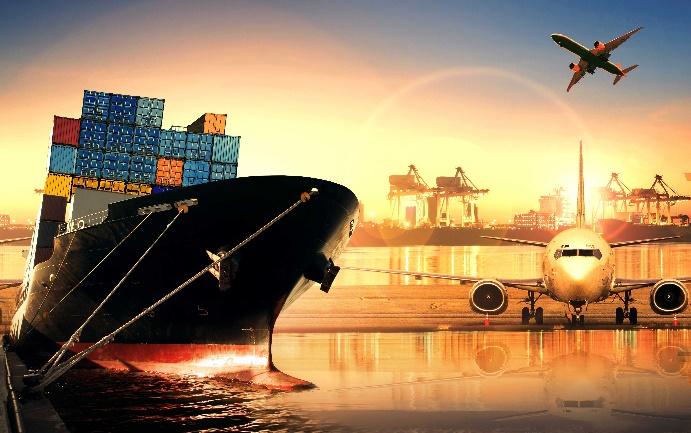 Shipping, Forwarding end Logistics meet industry
