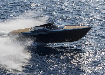 Quintessence Yachts AM37S showcases bespoke personalisation in Monaco