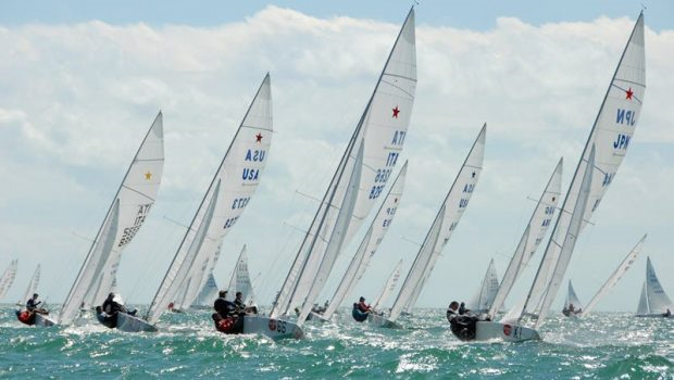 Bacardi Cup Day 1, 76 teams in the waters of Biscayne Bays