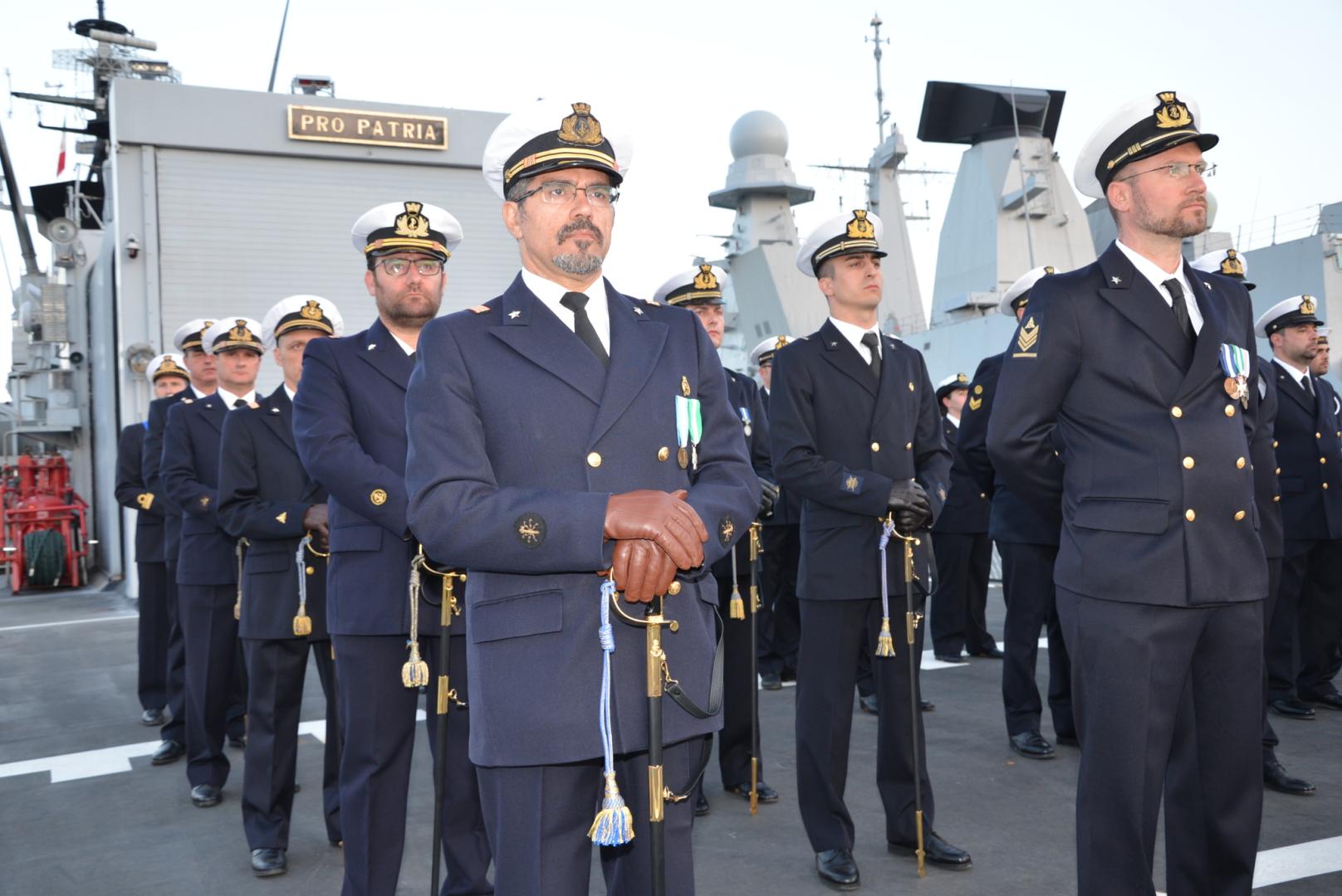 Marina Militare: celebrato ultimo ammaina bandiera Nave Bersagliere