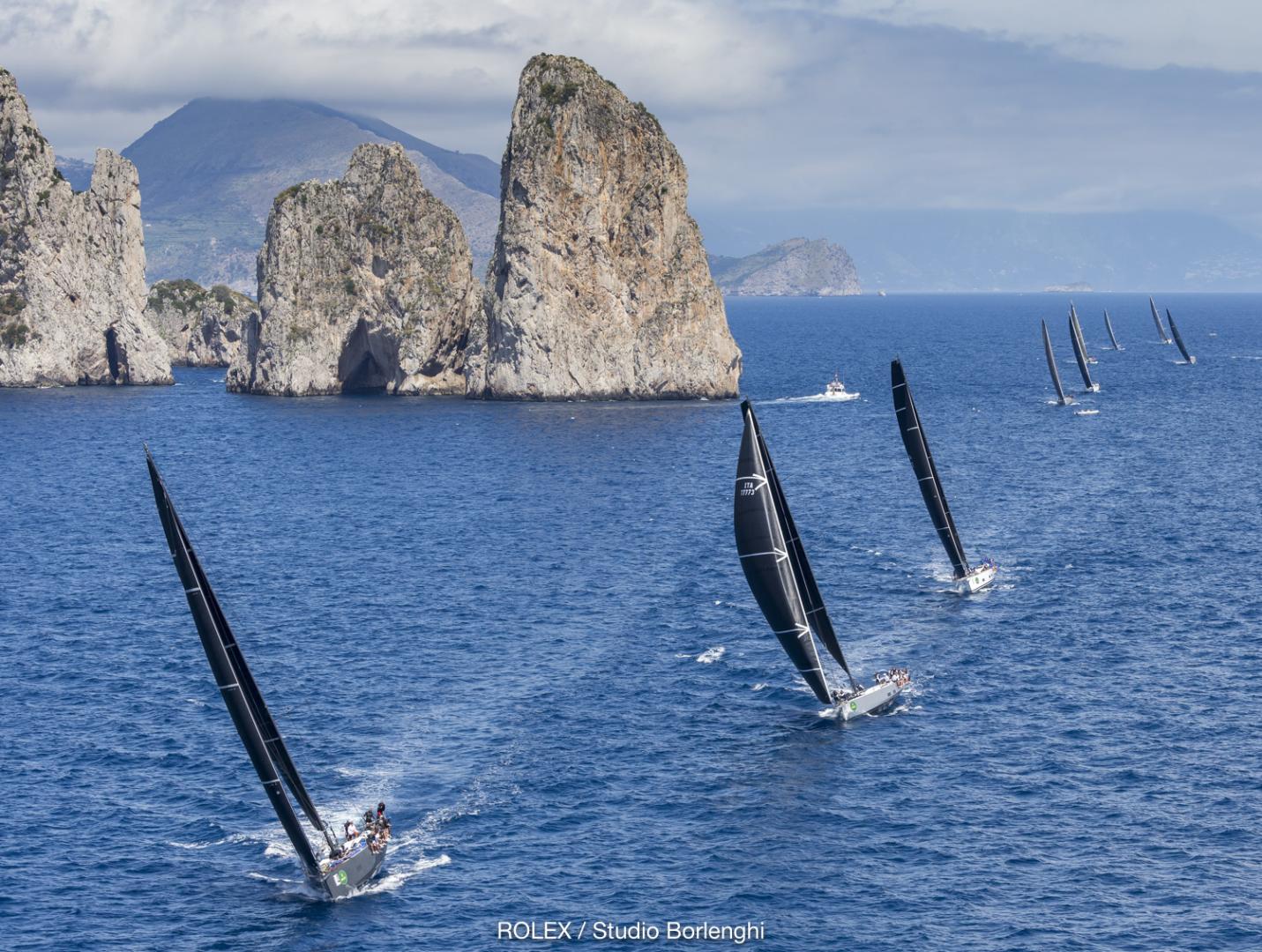 Rolex capri Sailing Week, DAY 3: la flotta ai faraglioni di Capri