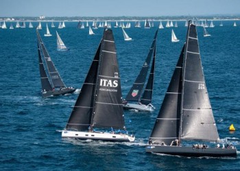 Maxi yachts threaten 151 Miglia-Trofeo Cetilar record