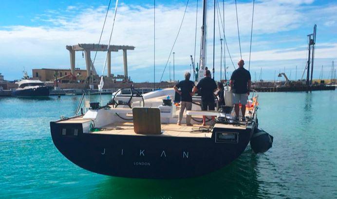 Scende in acqua un altro 80 piedi di Advanced Yachts, JIKAN, l’elegante Maxi Yacht  dalle prestazioni sportive unite e dal lussuoso confort degli inte