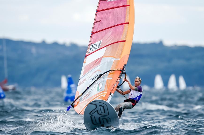 Windsurfers begin the mother of all battles on Super Sunday
