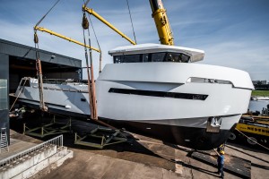 Lynx Yachts launches the first YXT 24 Evolution
