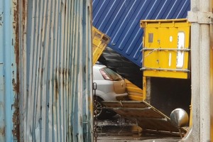 Maltempo: tromba d'aria nel porto di Salerno