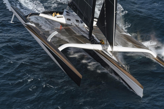 Spindrift 2 muss Rekordversuch abbrechen