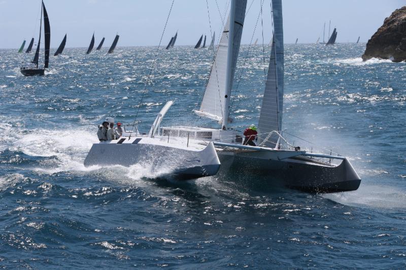 Beiker 53 Fujin, owned by Greg Slyngstad (USA) showed the fleet the way and at Green Island