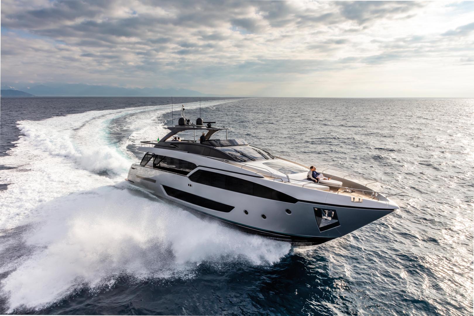 Riva 90’ Argo: A new legend of beauty and innovation