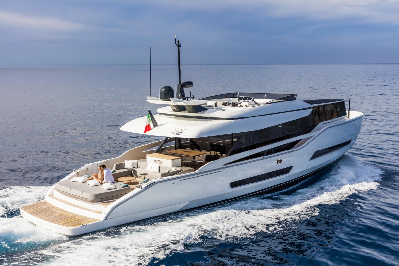 Extra Yachts annuncia la vendita ad un Armatore Europeo del primo motoryacht Extra 76