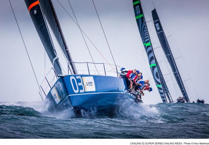Azzurra wins a race and is in second place in Cascais