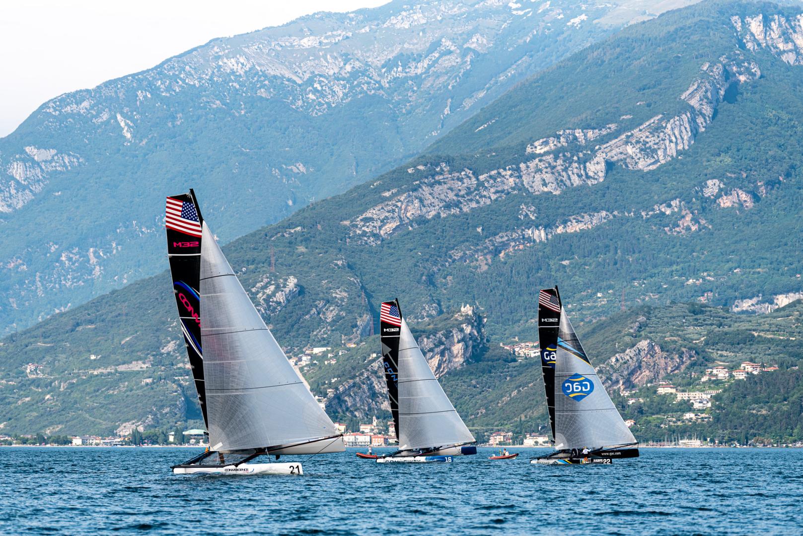 Small lead to Convexity after awkward M32 Pre-Worlds opening day