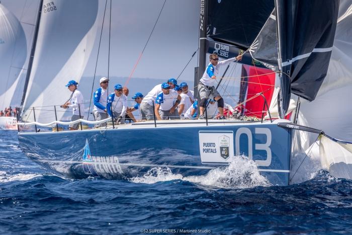 It's light and dark for Azzurra at the Rolex TP52 World Championship