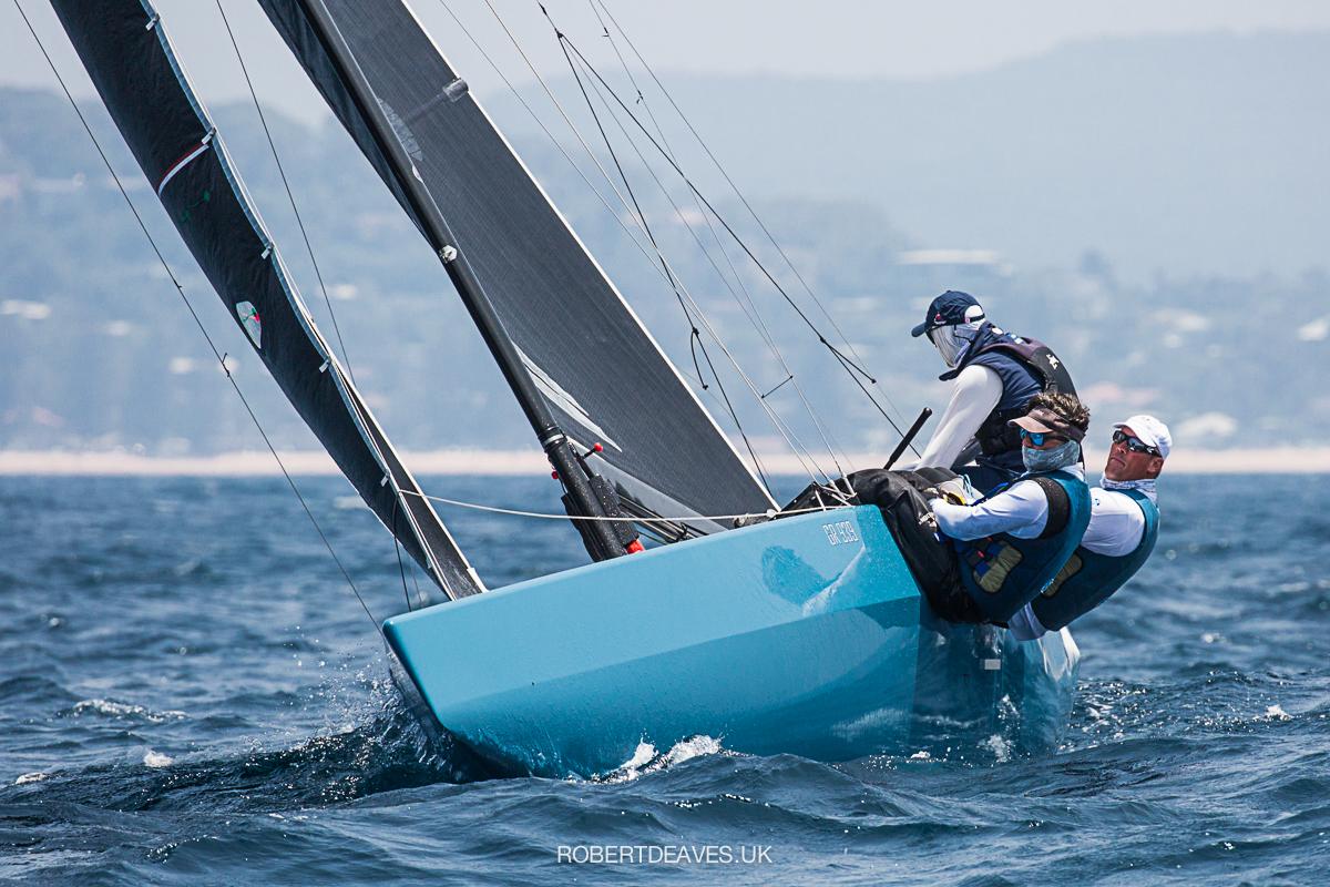 Artemis XIV and New Moon II share spoils on Day 2 