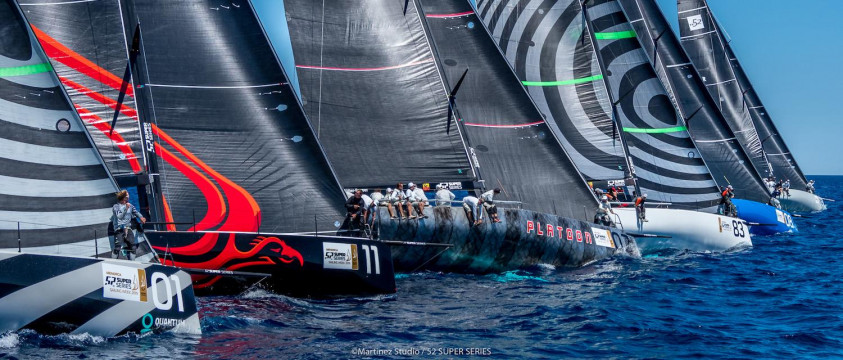 52 Super Series