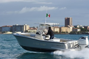 Tuccoli T250 VM, un fisherman center console made in Italy