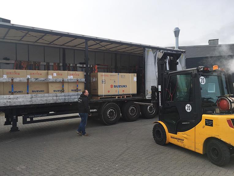 Suzuki engine deliveries are continuing for our dealer BM Yachting in Germany.
