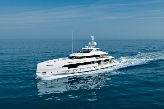 Heesen Yacht - Y/N 'Amare II'