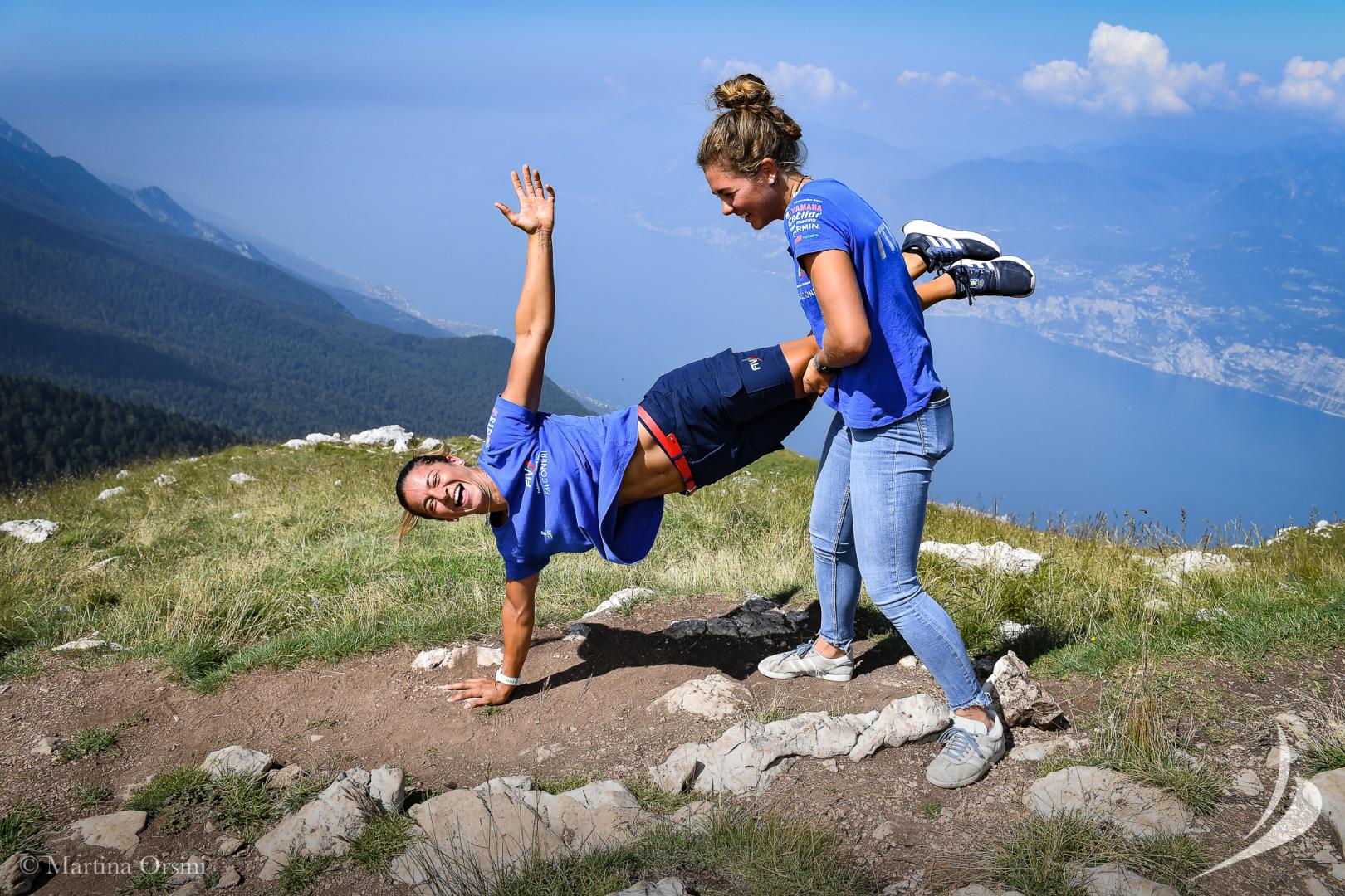 I velisti azzurri dal Monte Baldo: 'Il mondo è cambiato, i nostri sogni no' 