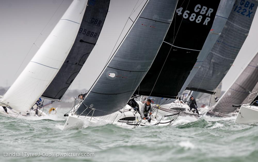 Thrilling Start for Landsail Tyres J-Cup Race Report day one