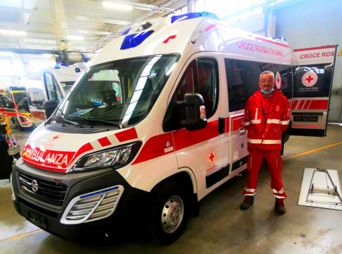 Il Natale porta alle Contrade Marittime la ambulanza pediatrica anticovid