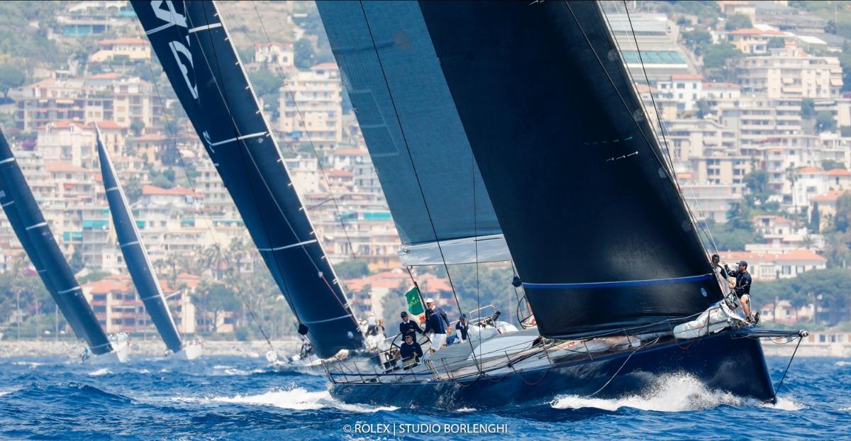 A fleet of 138 yachts sets out to conquer the Giraglia
