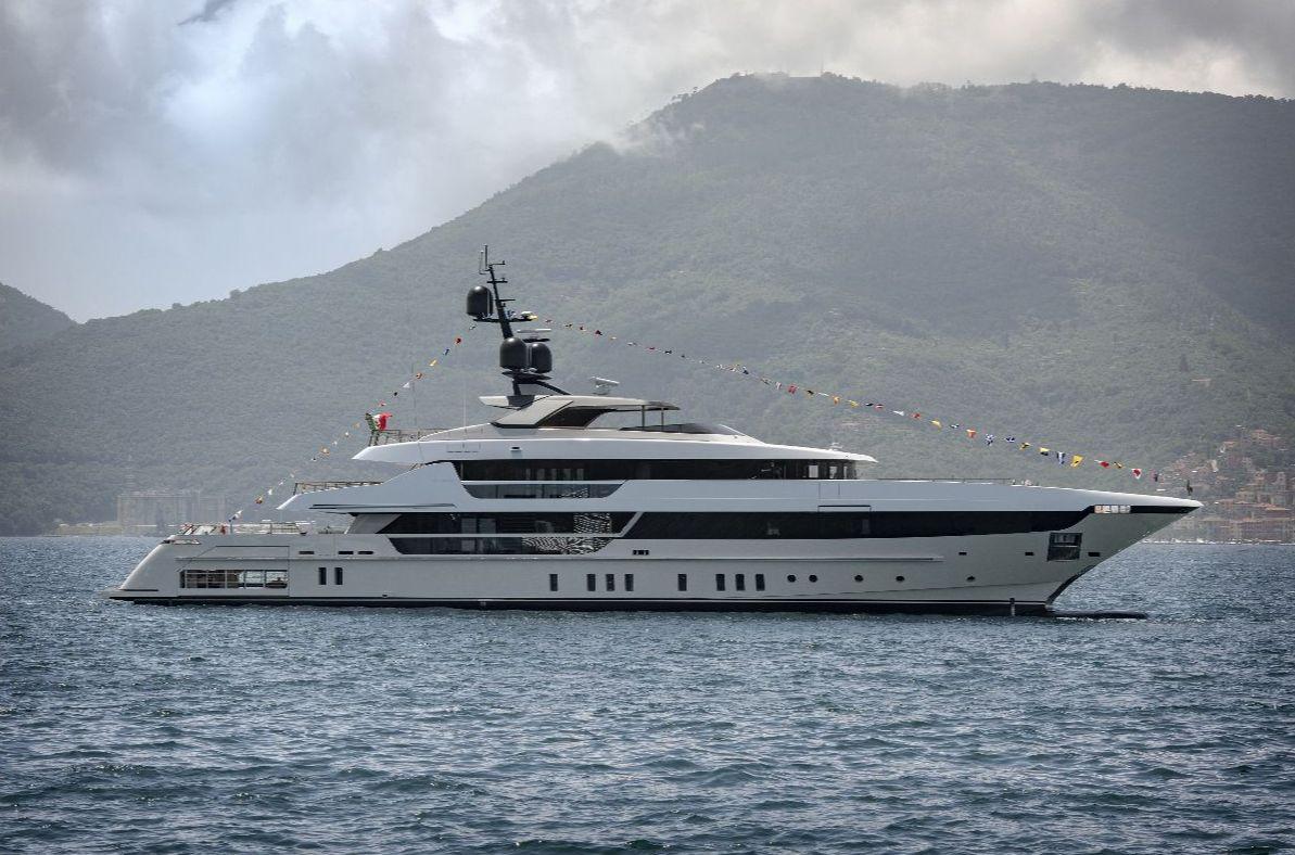 Record breaking Sanlorenzo Superyacht: 3 launches in 15 days