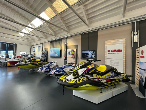 L’anima racing Yamaha con il dealer Veneto Marina4