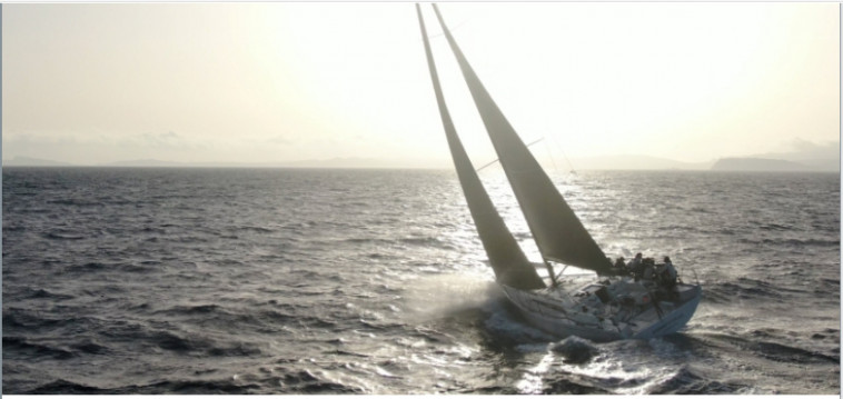 Grand Soleil 44 Essentia all'alba nel corso della prova offshore, ORC World Championship 2022.