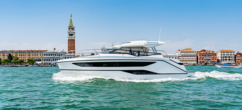 Debut of the Bavaria SR36 Open Top in Venice