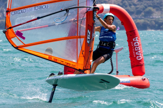 Miglioramenti della squadra iQFoil dell'Adriatico Wind Club Ravenna