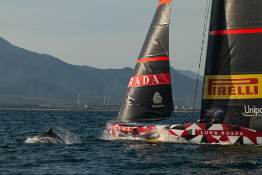 Luna Rossa riprende i test a vela in anticipo sulle previsioni