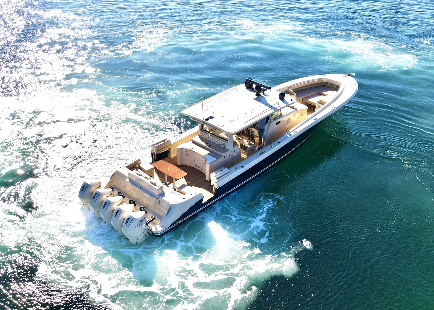 Spencer Ship Monaco distributes the Largest Central Console Yachts in the World