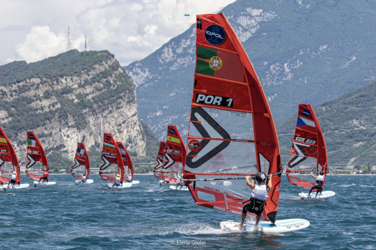 Seconda giornata Europei giovanili iQFoil con Italia ancora protagonista