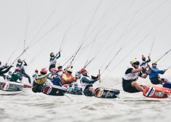 KiteFoil World Series China, Dolenc fights back