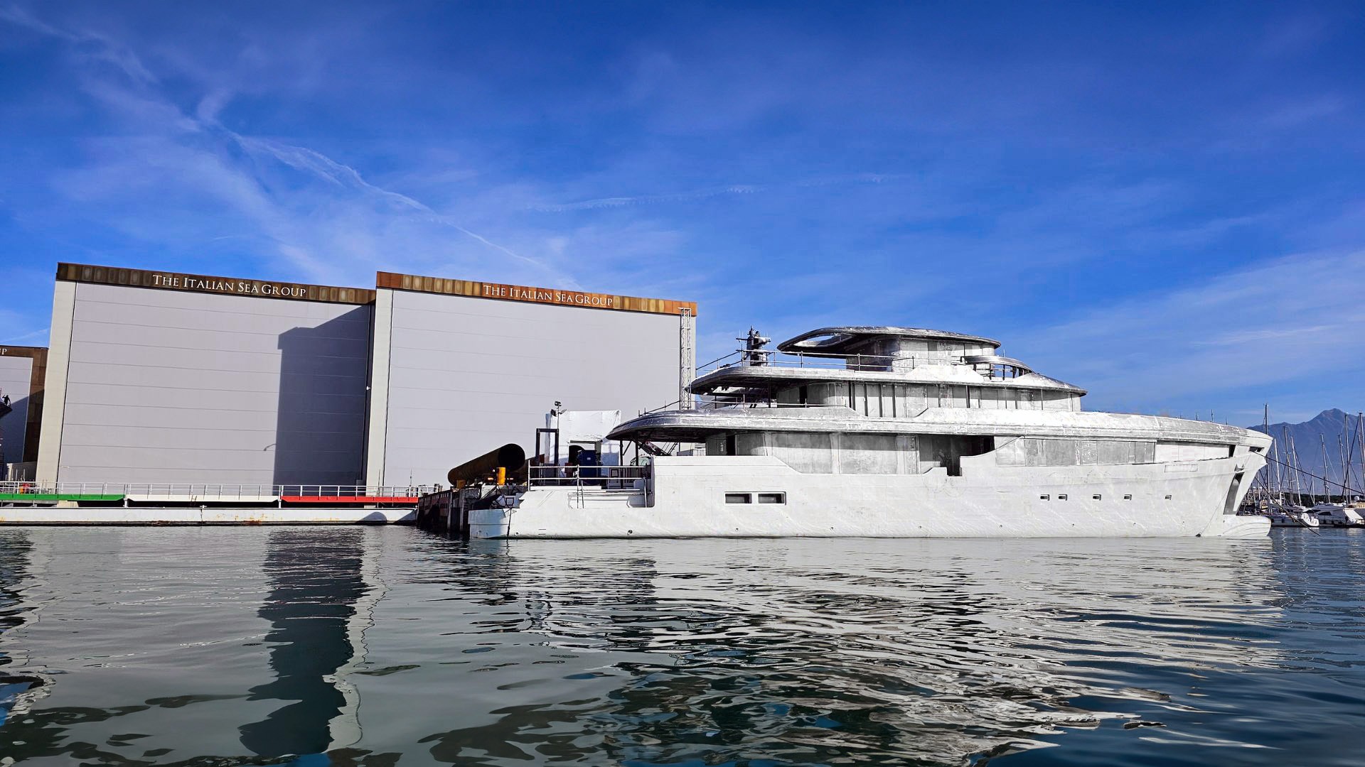 The Italian Sea Group: outfitting activities commence
for the first 50-metre Admiral Panorama