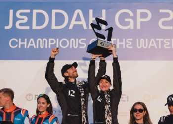 Tom Brady wins at first-ever UIM E1 World Championship in Jeddah