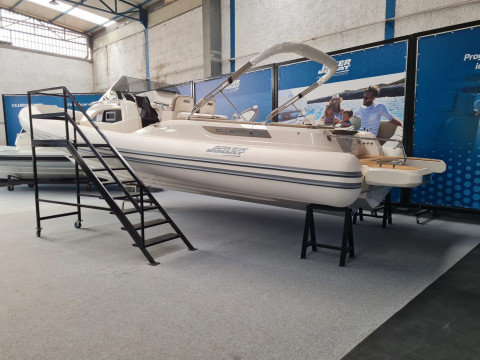 Vitale Marine inaugura un nuovo showroom Joker Boat in Campania