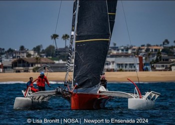 N2E 76, great winds and close racing