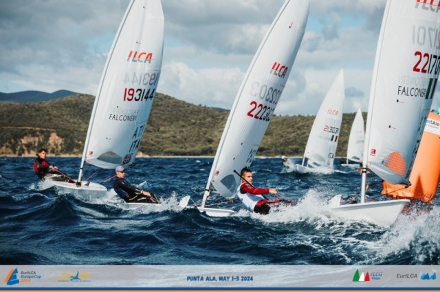 Cesare Barabino, atleta del programma Young Azzurra dello Yacht Club Costa Smeralda, ha chiuso l'EurILCA Europa Cup a Punta Ala al secondo posto nella Classe ILCA 7