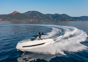 The HP Watermakers on board the Invictus TT420 Special Edition Vogue White