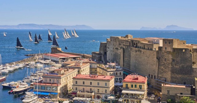 The fleet sets sail from Naples’ Porticciolo di Santa Lucia and its famous Castel dell'Ovo