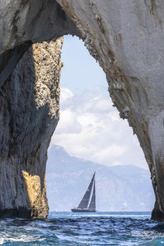 Maurits Van Oranje's Mylius 60 Sud approaches Capri's famous Faraglioni rocks. Photo: IMA / Studio Borlenghi